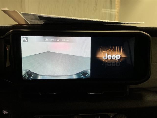 2024 Jeep Gladiator Sport