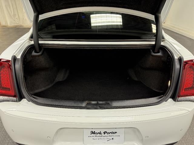 2021 Chrysler 300 Touring L