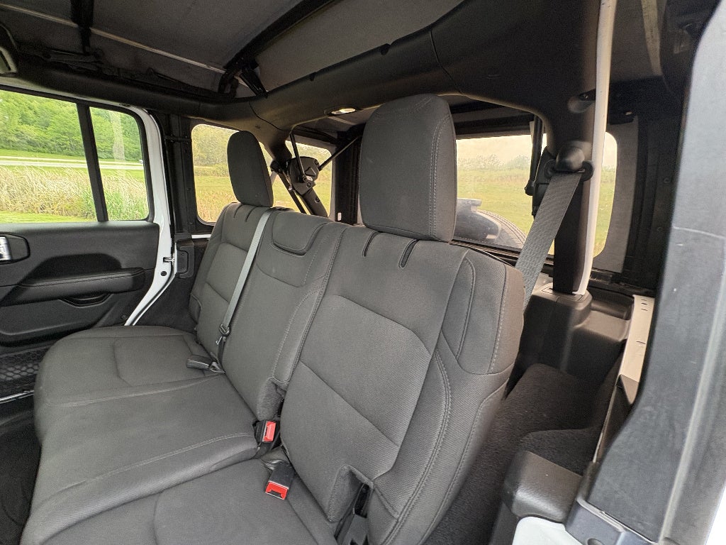 2021 Jeep Wrangler Sahara