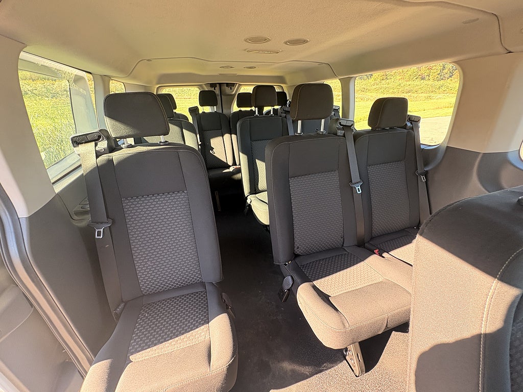 2023 Ford Transit Passenger Wagon 350 XL