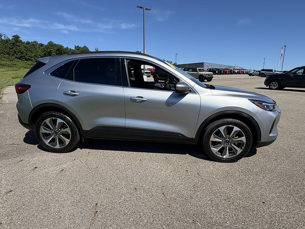 2024 Ford Escape Platinum