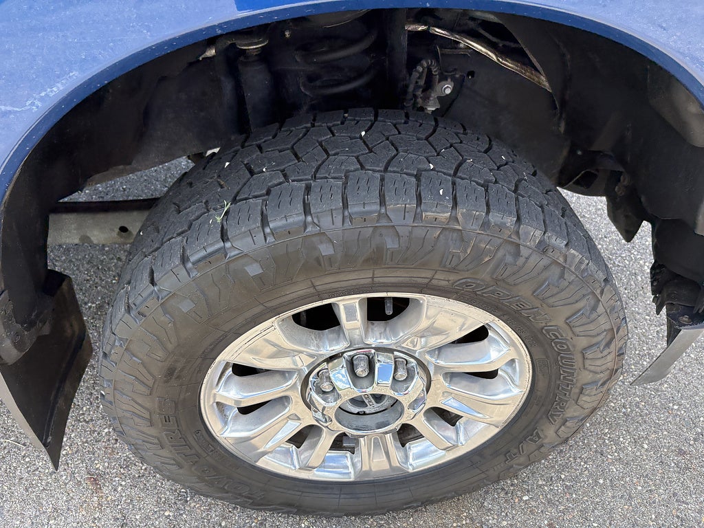2022 Ford Super Duty F-350 SRW Limited