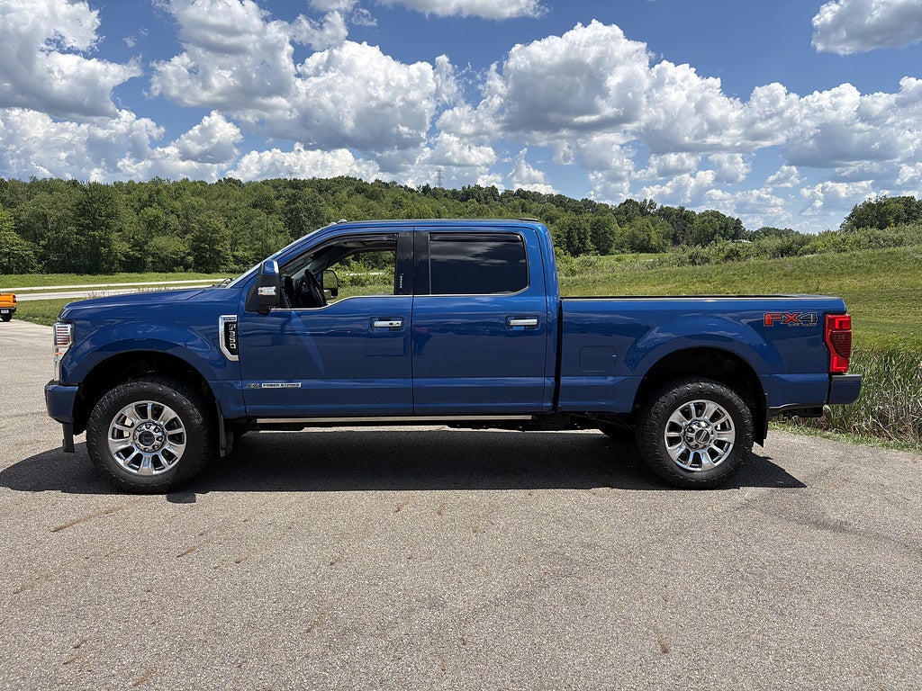 2022 Ford Super Duty F-350 SRW Limited