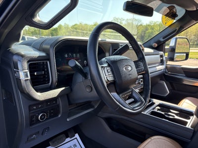 2024 Ford Super Duty F-250 SRW Platinum