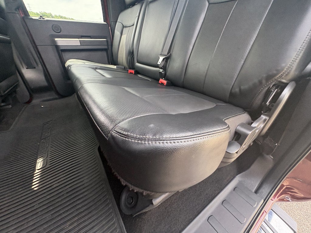 2015 Ford Super Duty F-350 SRW Lariat