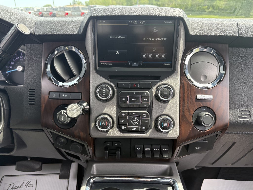 2015 Ford Super Duty F-350 SRW Lariat
