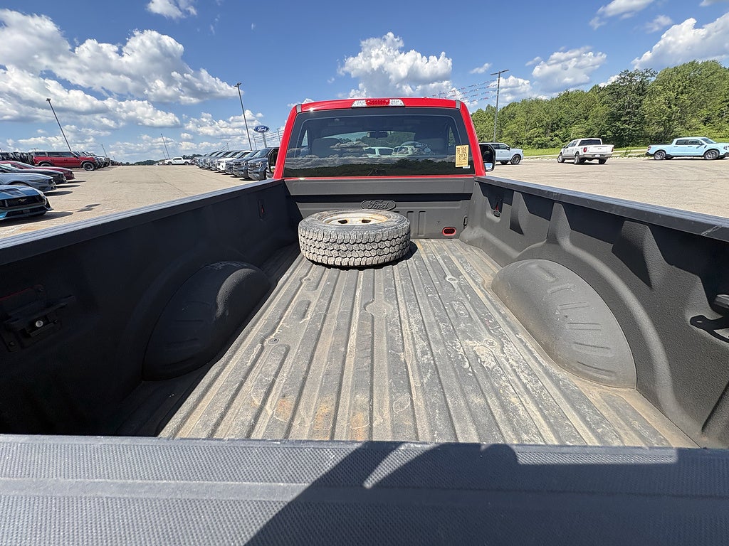 2017 Ford Super Duty F-350 SRW XL