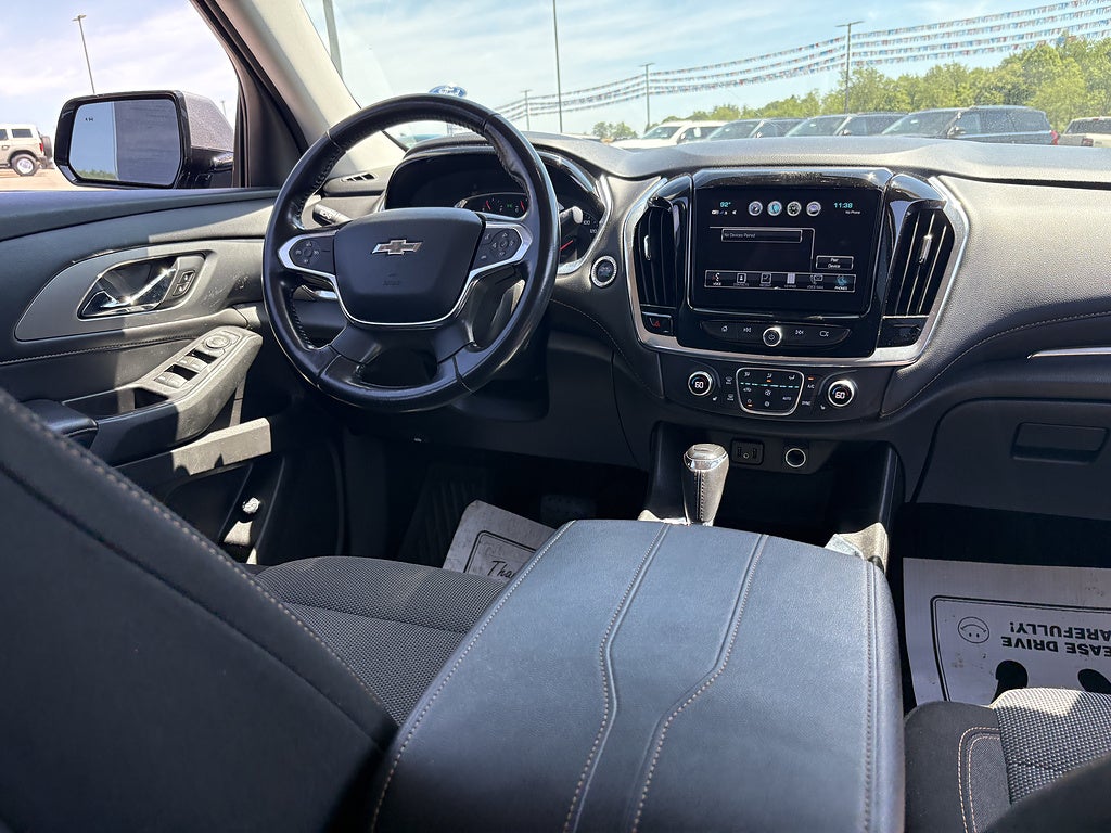 2018 Chevrolet Traverse LT Cloth