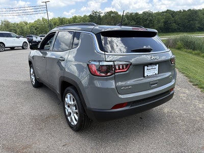 2024 Jeep Compass Latitude Lux