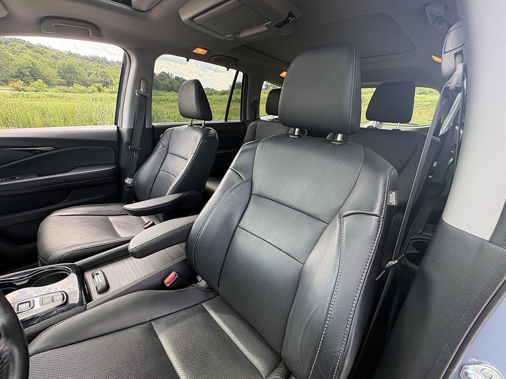 2022 Honda Pilot Elite