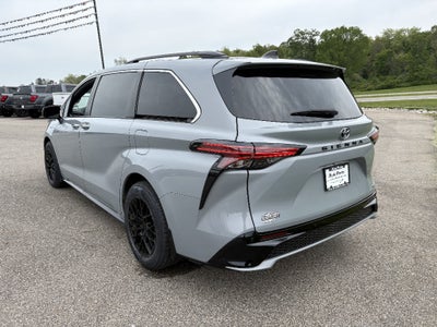 2023 Toyota Sienna XSE 7-Passenger