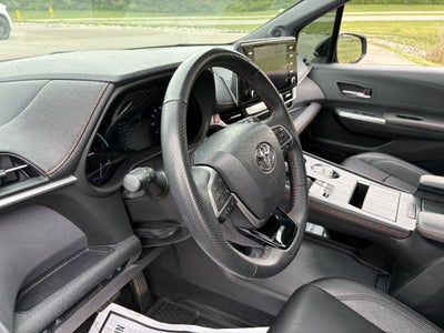 2023 Toyota Sienna XSE 7-Passenger