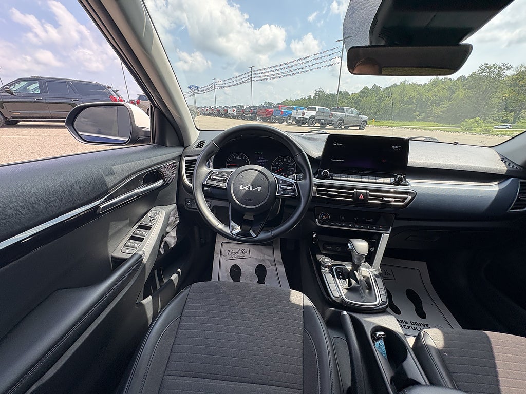 2022 Kia Seltos S