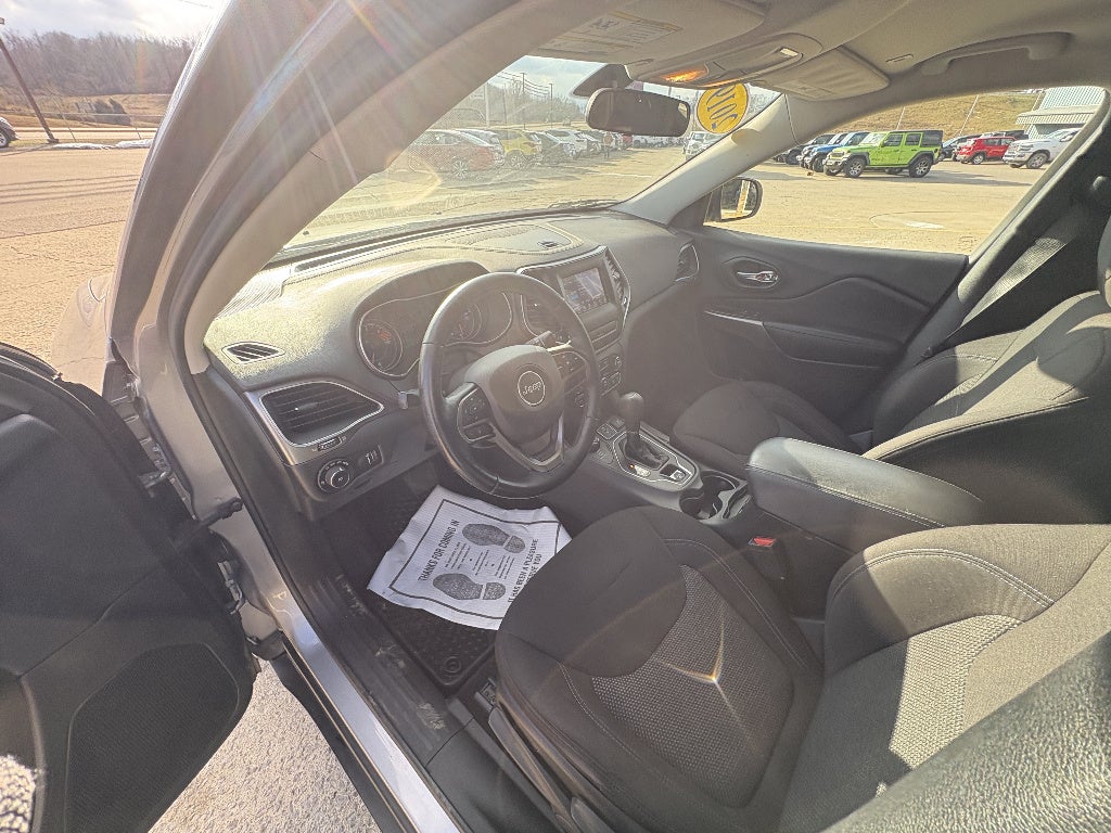 2019 Jeep Cherokee Latitude