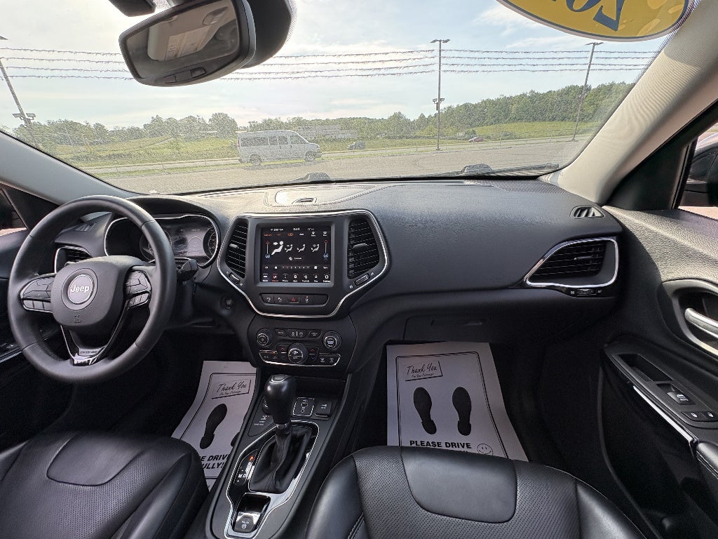 2023 Jeep Cherokee Altitude Lux