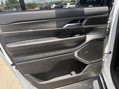 2024 Jeep Wagoneer L Series II