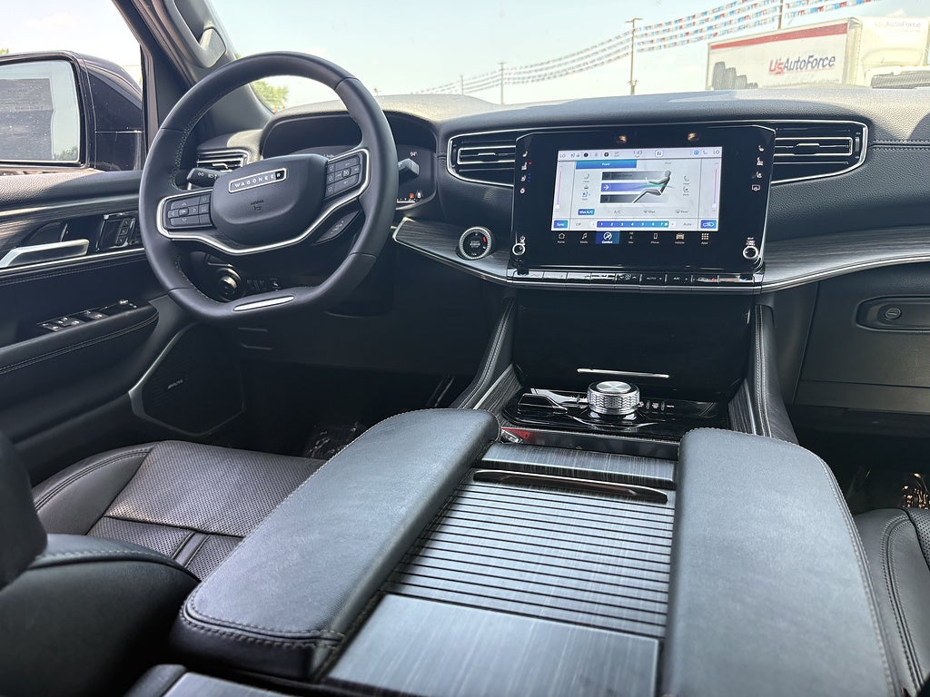 2024 Jeep Wagoneer L Series II