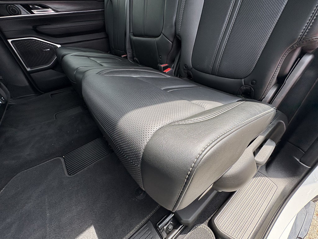 2023 Jeep Wagoneer Series II