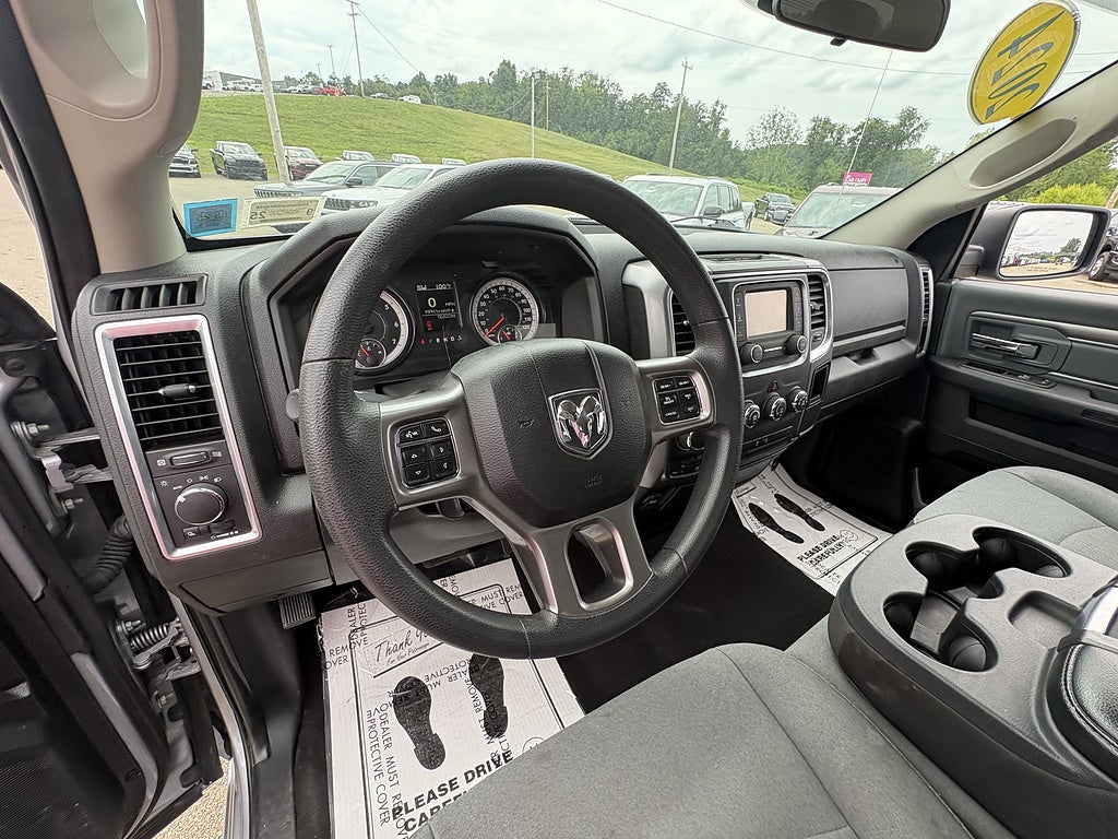 2024 RAM 1500 Classic SLT