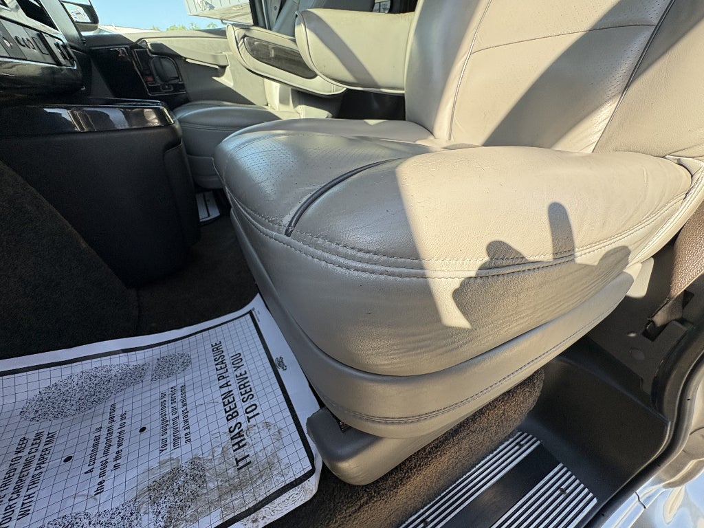 2019 Chevrolet Express Cargo Van 2500