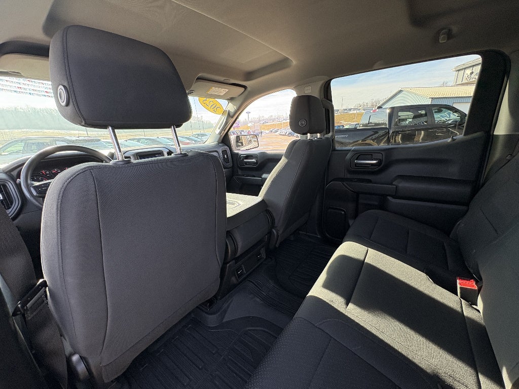 2023 GMC Sierra 1500 4x4 Pro 4dr Crew Cab 5.8 ft. SB