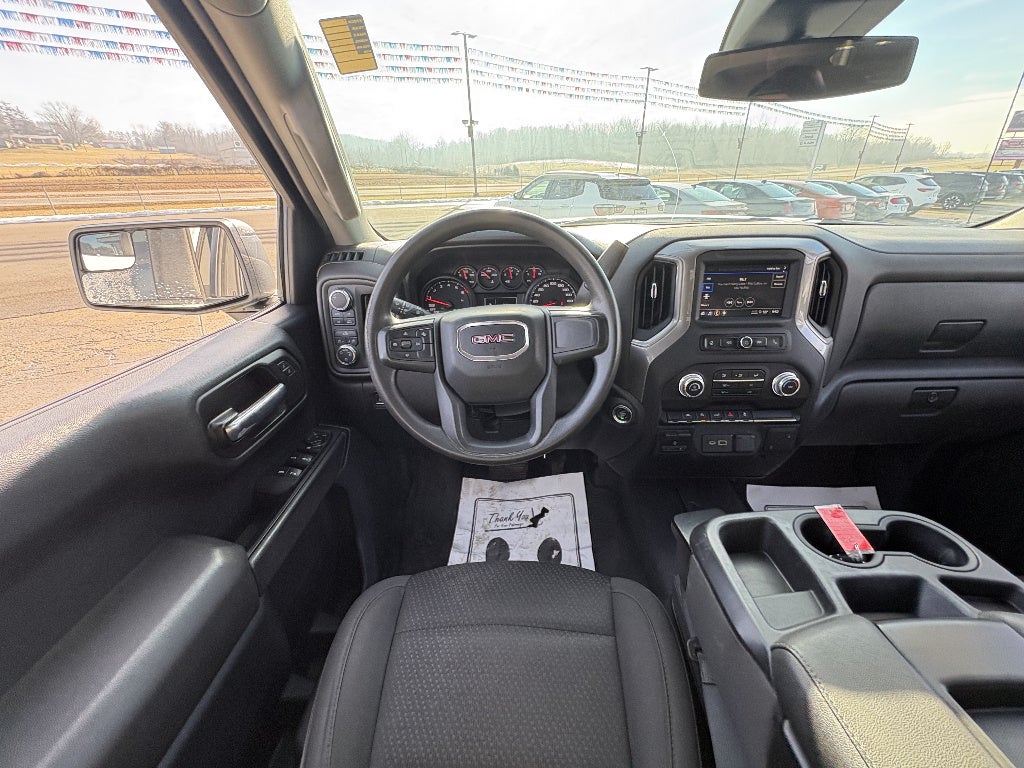 2023 GMC Sierra 1500 4x4 Pro 4dr Crew Cab 5.8 ft. SB