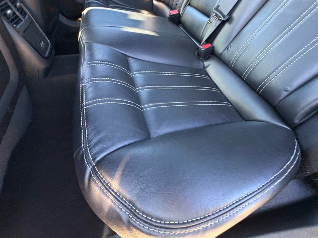 2022 Chrysler 300 S V6
