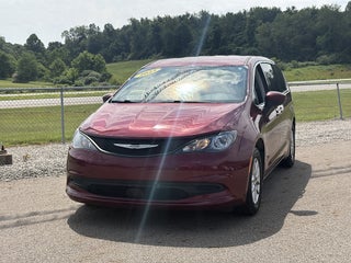 2023 Chrysler Voyager LX