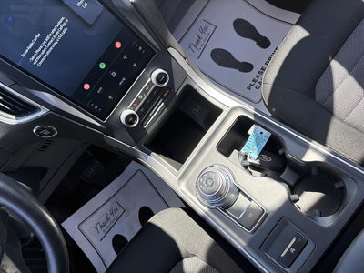 2022 Ford Edge SE