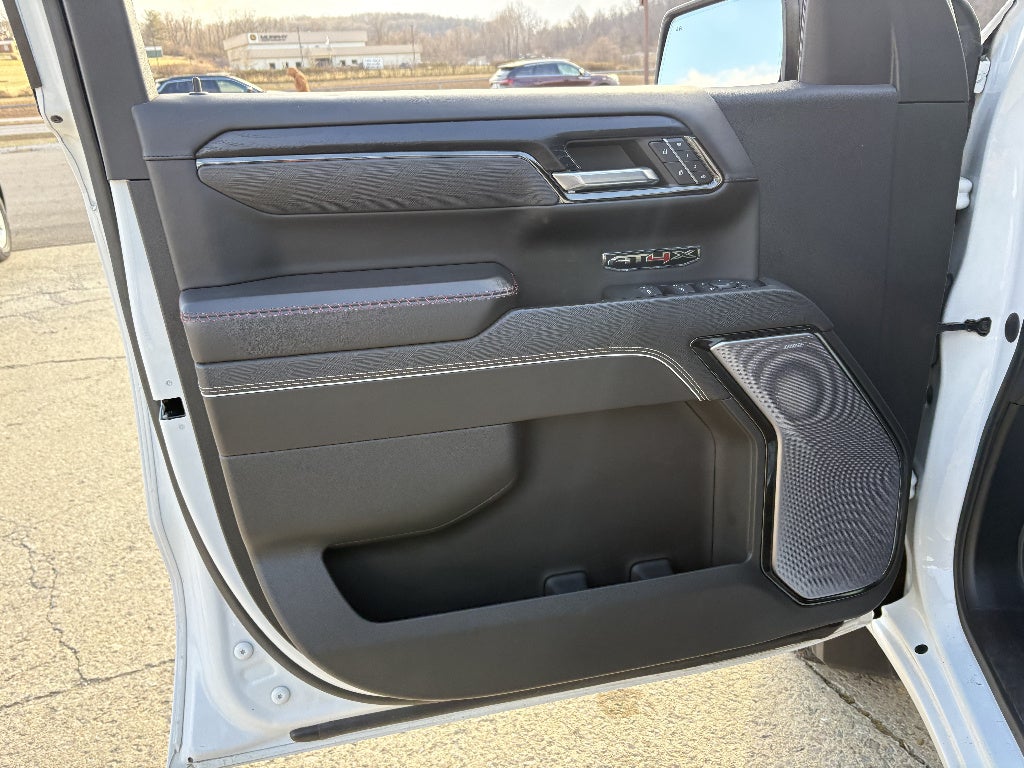 2023 GMC Sierra 1500 AT4X