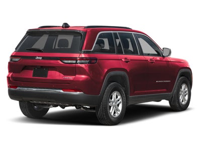 2025 Jeep Grand Cherokee Laredo 4x4