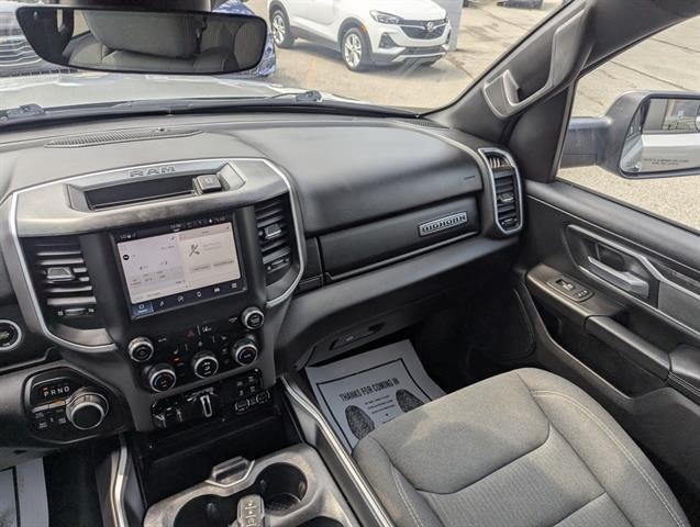 2022 RAM 1500 Big Horn Crew Cab 4x4 6'4' Box