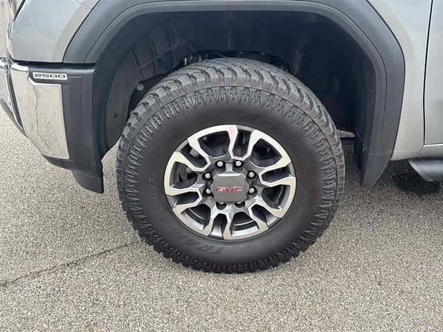 2025 GMC Sierra 2500HD 4WD Crew Cab Standard Bed SLT
