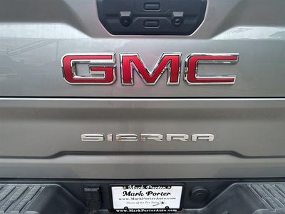 2025 GMC Sierra 2500HD 4WD Crew Cab Standard Bed SLT