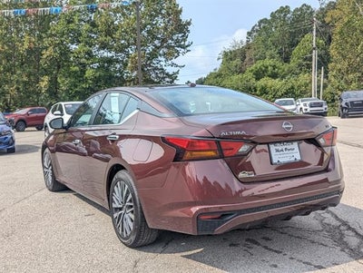 2023 Nissan Altima SV FWD