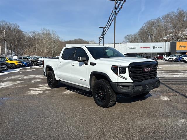 2023 GMC Sierra 1500 4WD Crew Cab Short Box AT4X