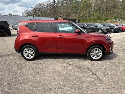 2024 Kia Soul LX