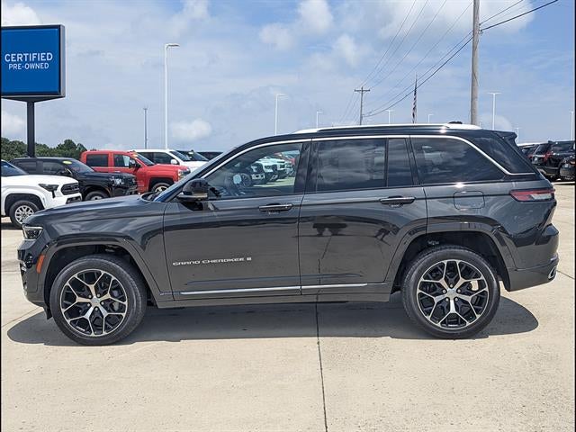2023 Jeep Grand Cherokee Summit Reserve
