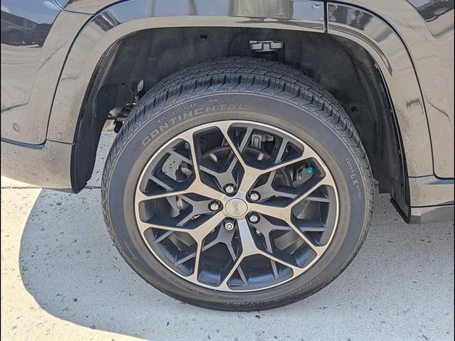 2023 Jeep Grand Cherokee Summit Reserve