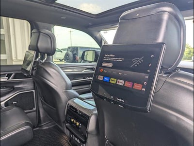 2022 Jeep Wagoneer Series III 4x4