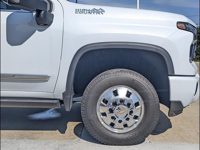 2026 Chevrolet Silverado 3500 HD High Country DRW