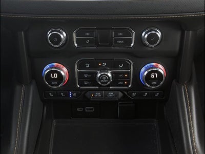 2023 GMC Yukon XL AT4