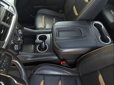 2023 GMC Yukon XL AT4