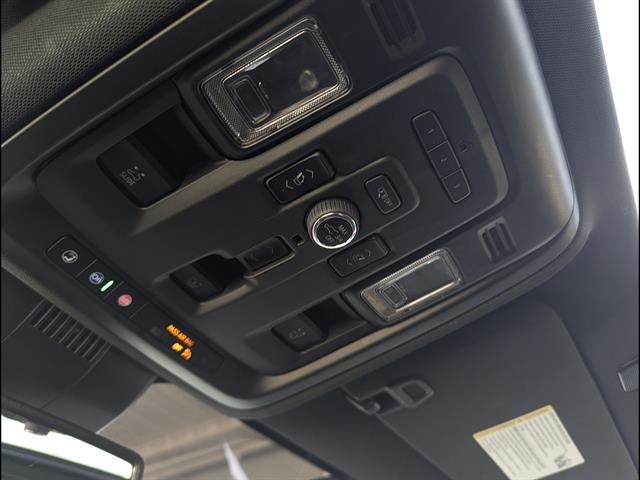 2023 GMC Yukon XL AT4