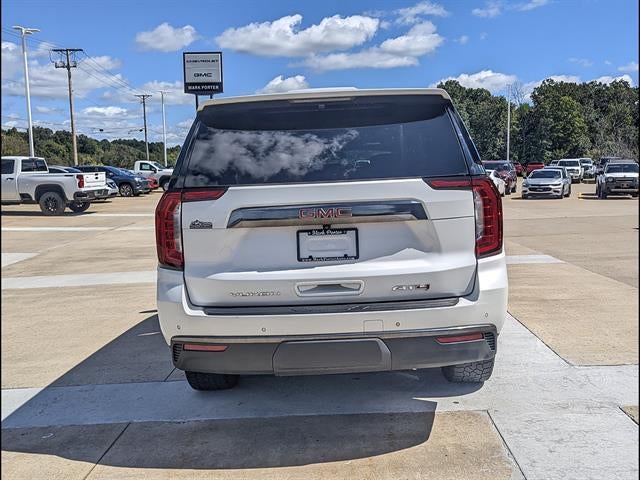 2023 GMC Yukon XL AT4