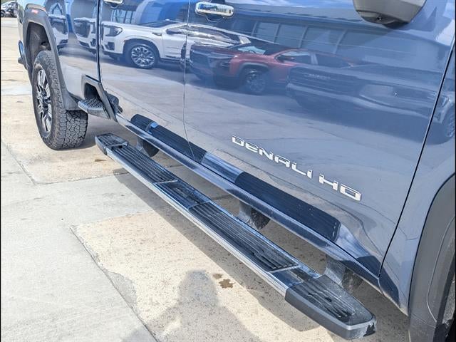 2025 GMC Sierra 3500 HD Denali