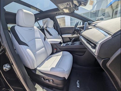 2025 Cadillac XT4 Sport