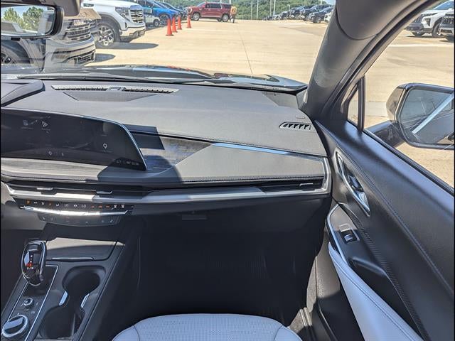 2025 Cadillac XT4 Sport