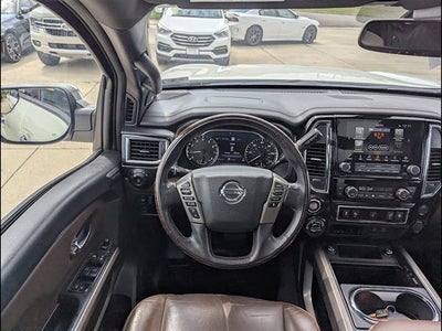 2021 Nissan TITAN Crew Cab Platinum Reserve 4x4