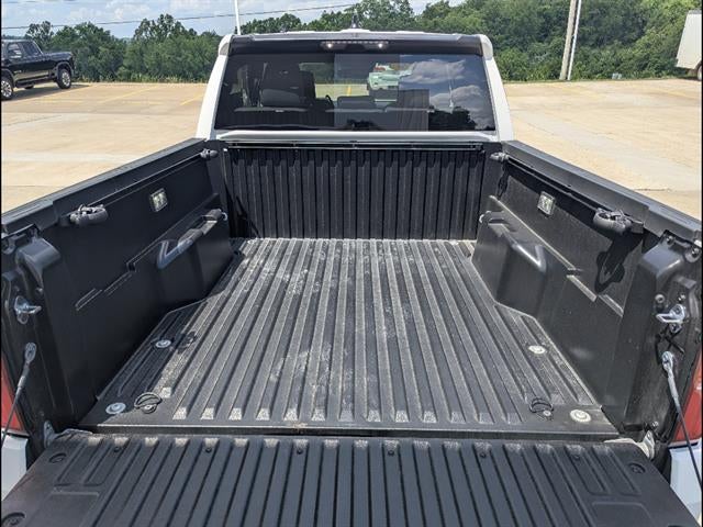 2026 Toyota Tacoma 4WD SR5